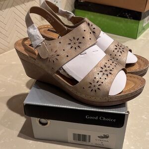 Cynthia Gold Floral Wedge Sandals